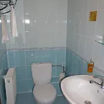 Erney Laz Hotell