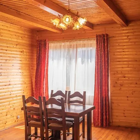 Erney Laz Hotel